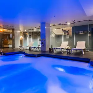 Grums & Hotel Barcelone